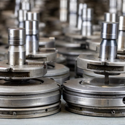 Gebrauchte Maschinen zur Metall- oder Blechbearbeitung - Detailaufnahme