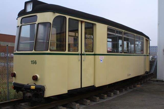 Zweirichtungstriebwagen BZ 57 Gotha Beiwagen 156